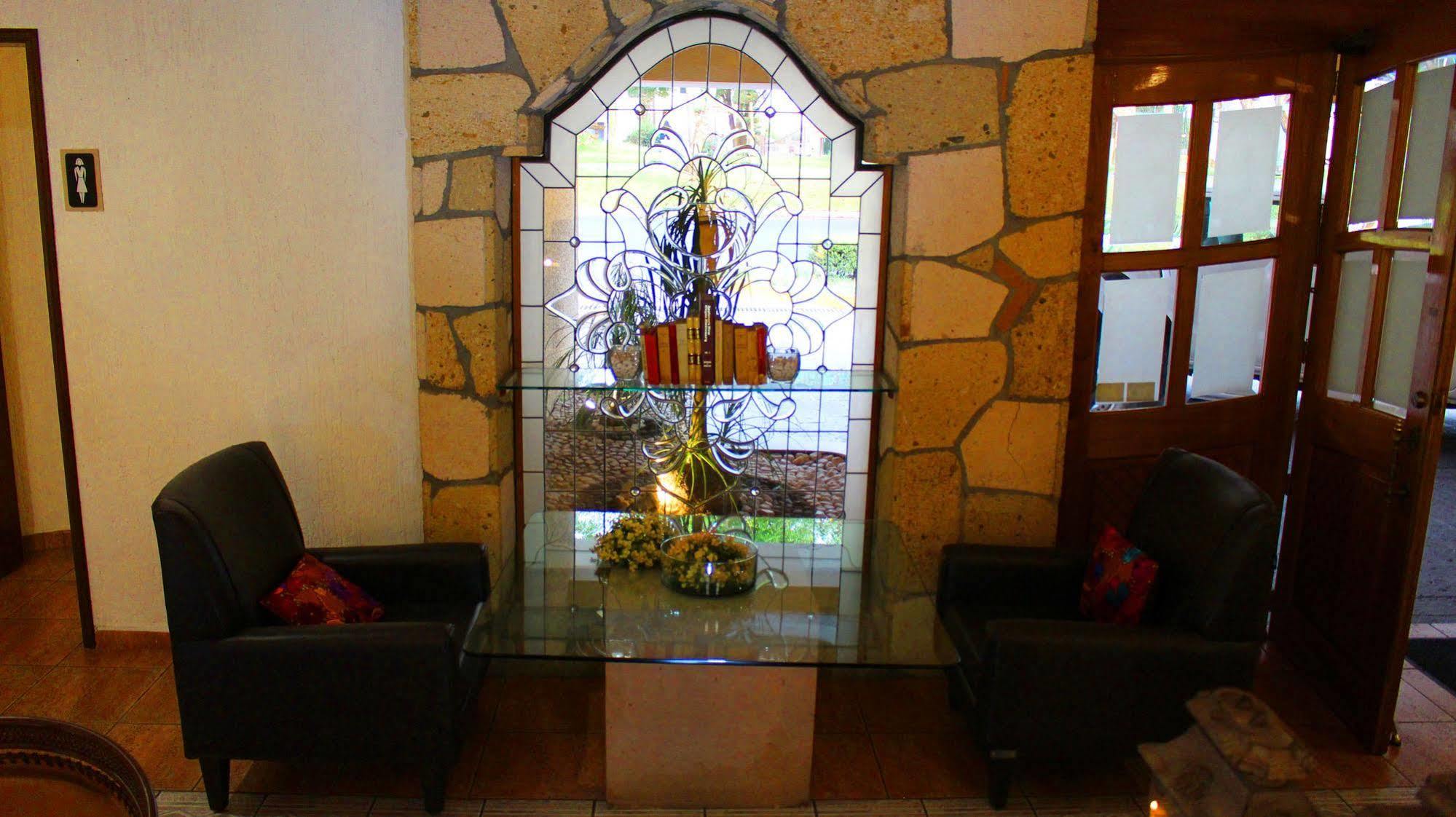 Meson Del Valle Zamora de Hidalgo Exterior photo